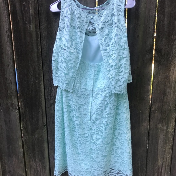 David’s Bridal Short Lace Dress - Picture 2 of 4